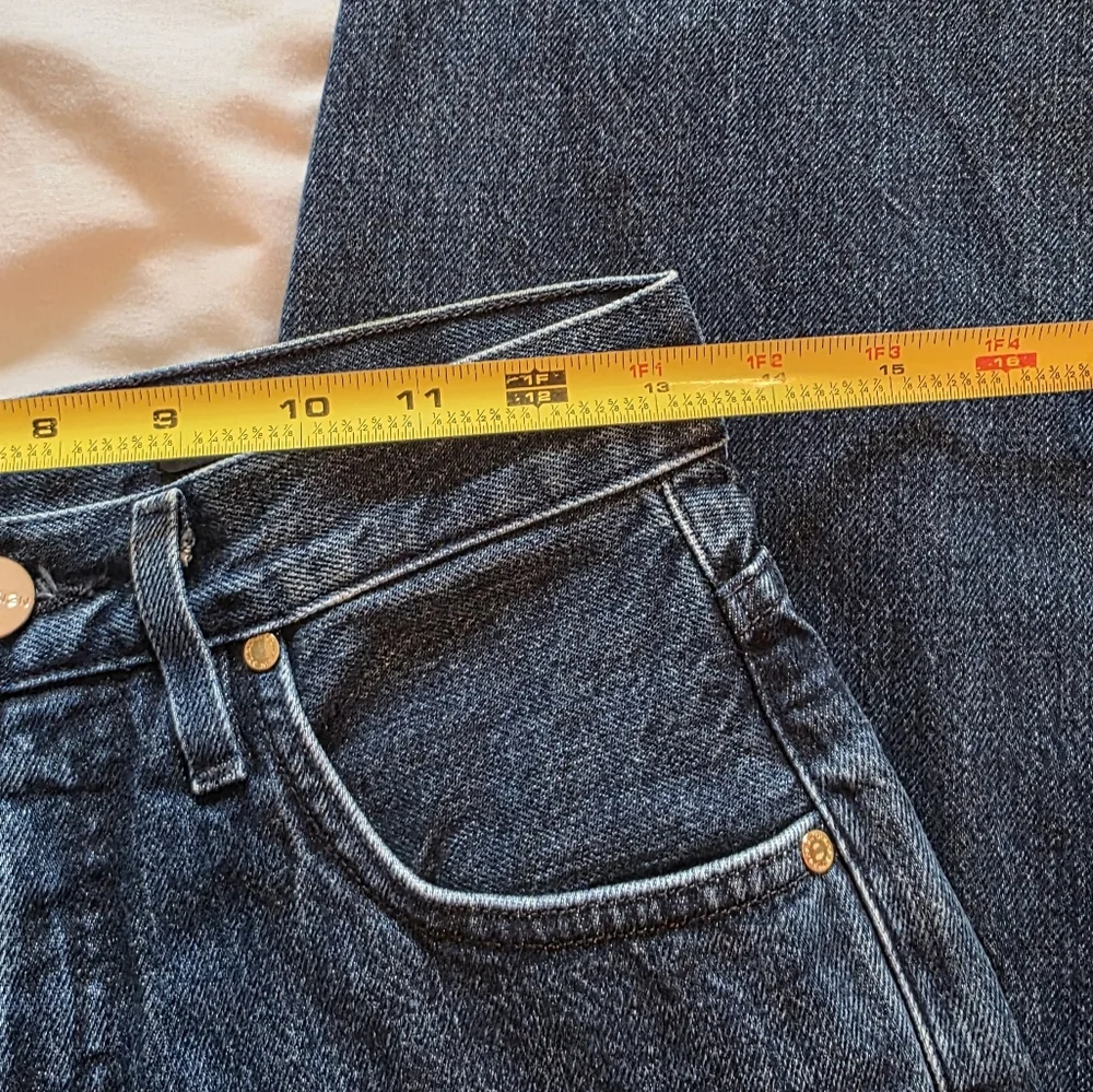 Goldsign Tapered Jeans Sz 26 Women’s Premium Designer Denim High Rise Blue Jeans